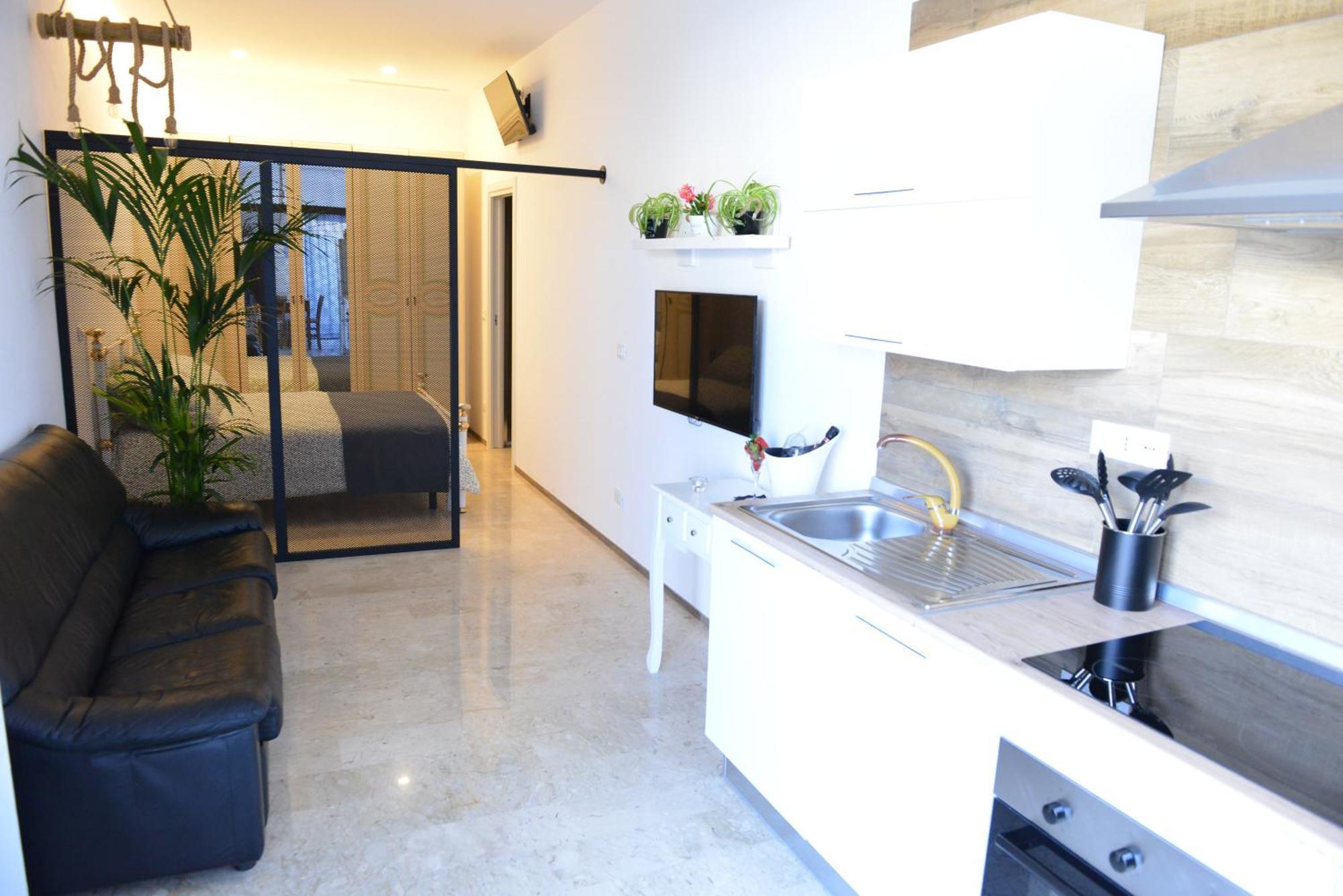 Lippolis Home Monopoli - Locazione Turistica Екстериор снимка