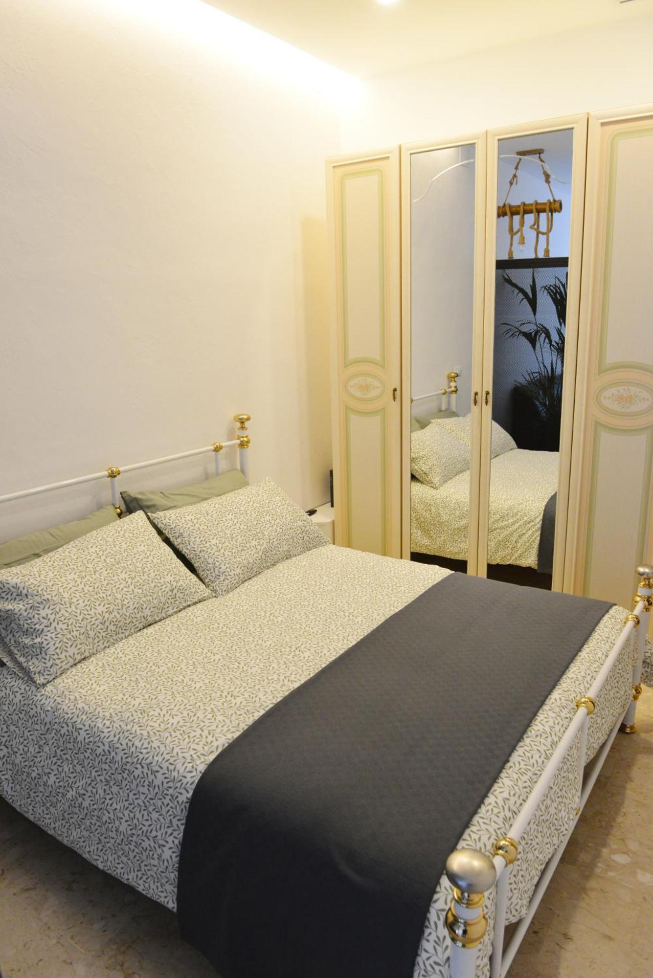 Lippolis Home Monopoli - Locazione Turistica Екстериор снимка